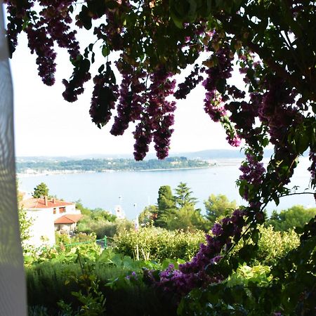 Apartments Fink Portoroz Bagian luar foto