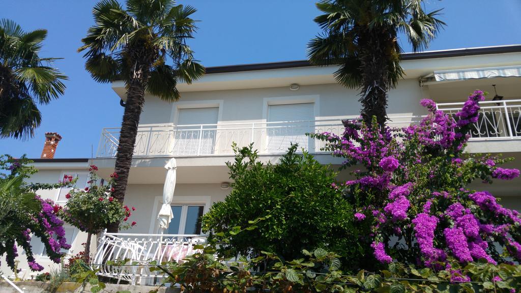 Apartments Fink Portoroz Bagian luar foto